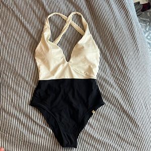 Summersalt sea urchin white sand one piece swimsuit 4